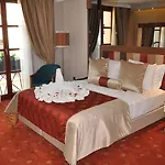 Hotel Giritligil 4*
