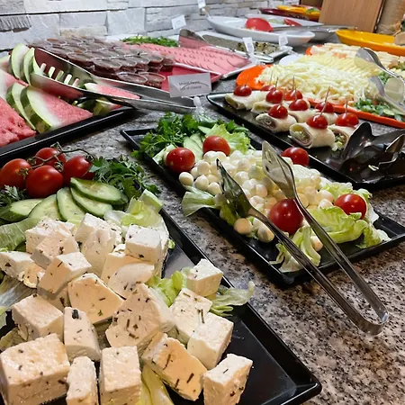 吉利提吉酒店 酒店 4*