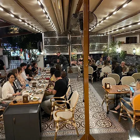 吉利提吉酒店 4*