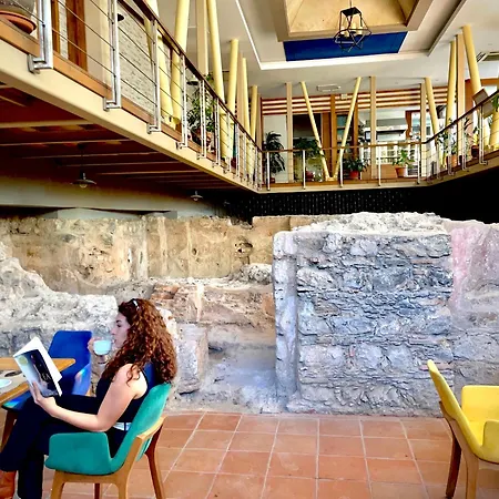 吉利提吉酒店 酒店