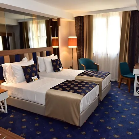 吉利提吉酒店 马尼萨