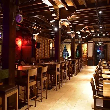 吉利提吉酒店 酒店