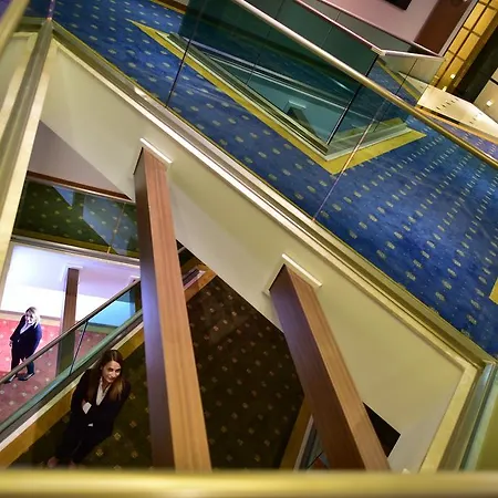 吉利提吉酒店 酒店 4*