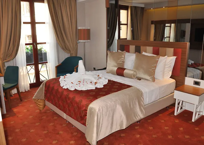 Hotell Giritligil 4*